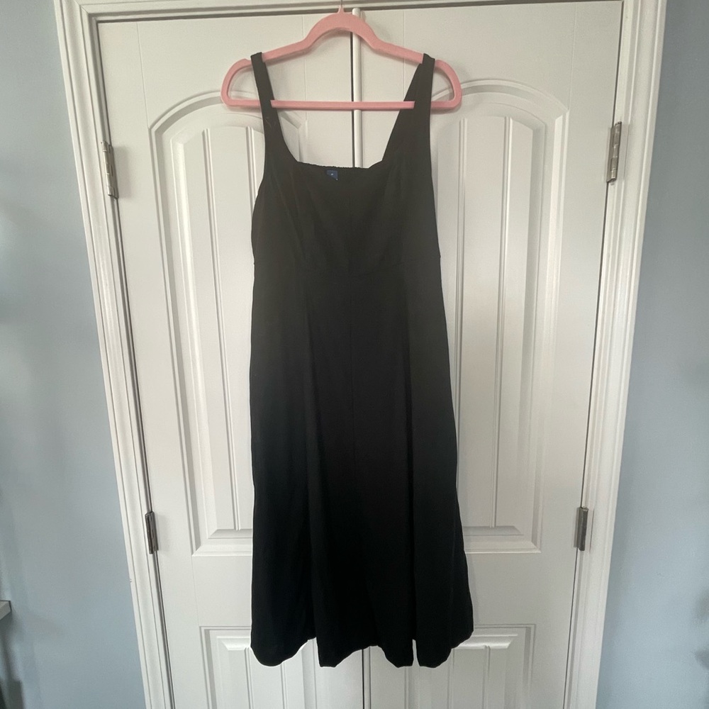 Old Navy Black Dress 🖤 Size Medium